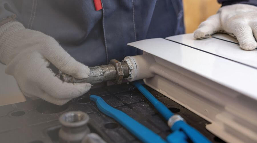 Gas Line Leak Repair in Leakey, TX